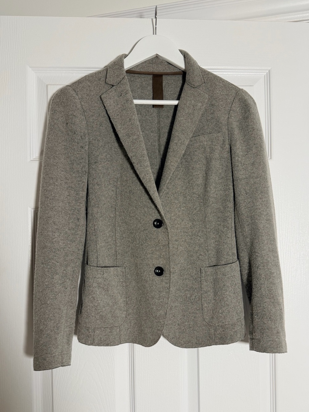Eleventy Italy Grey Wool Blazer Brown Elbow Patch Jacket Quiet Luxury